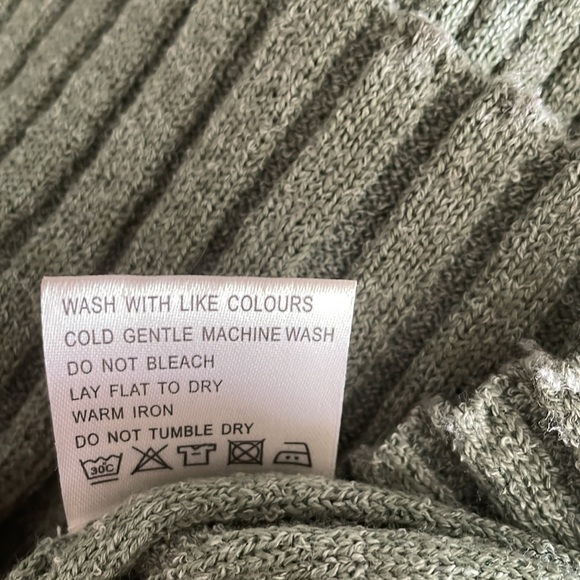 Anthropologie x Amadi Sage Green Ribbed Twist Back Midi Sweater Dress size L - Picture 10 of 10